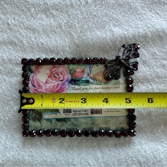 Two's Company Red Rhinestone Butterfly Picture Frame with Vintage Accents - Picture 3 of 5
